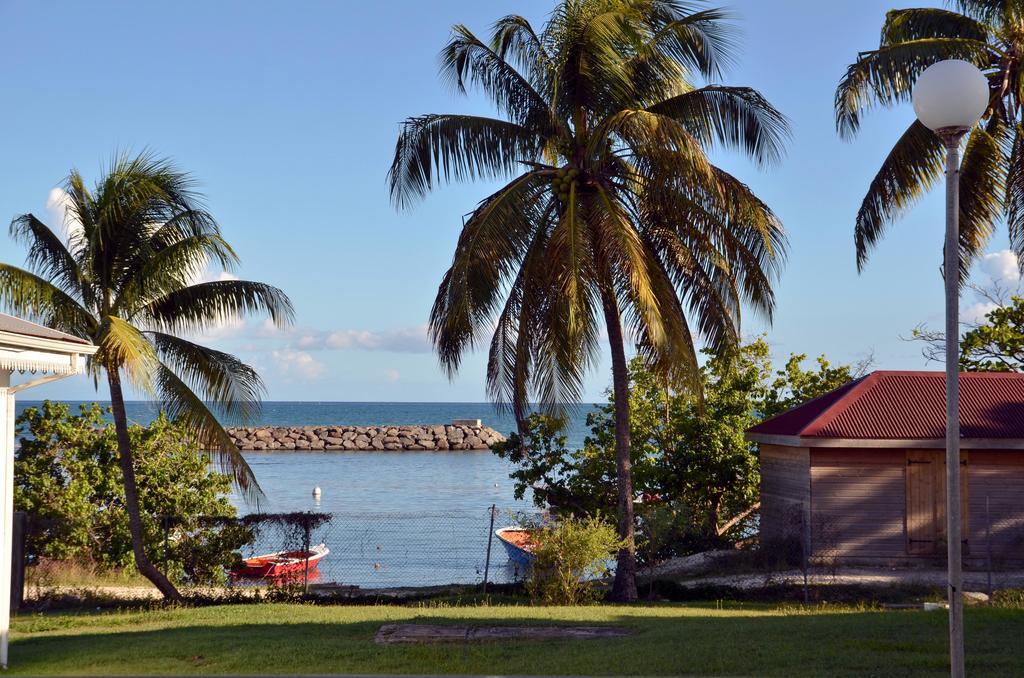 Le Gligli Bed & Breakfast Le Gosier  Luaran gambar