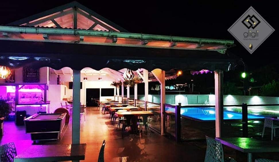 Le Gligli Bed & Breakfast Le Gosier  Luaran gambar